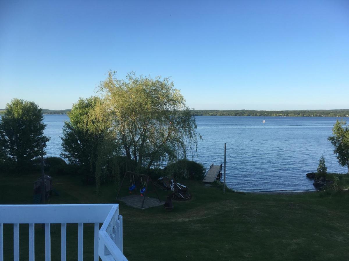 La Grange Sur Le Lac App A Et B Saint Romain Exteriér fotografie