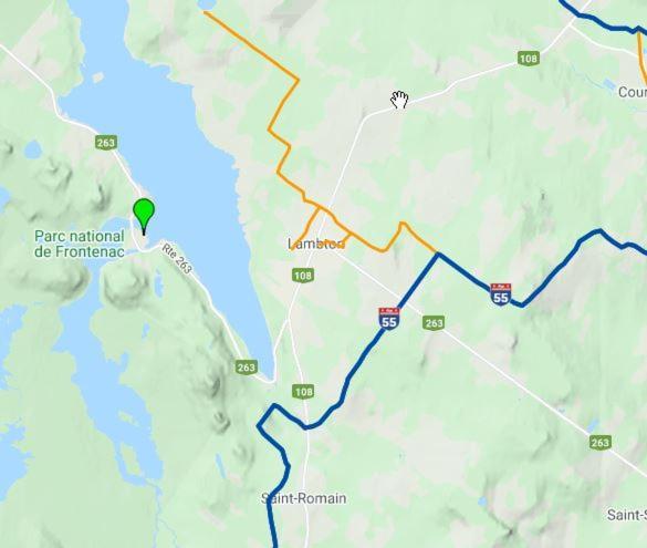 La Grange Sur Le Lac App A Et B Saint Romain Exteriér fotografie