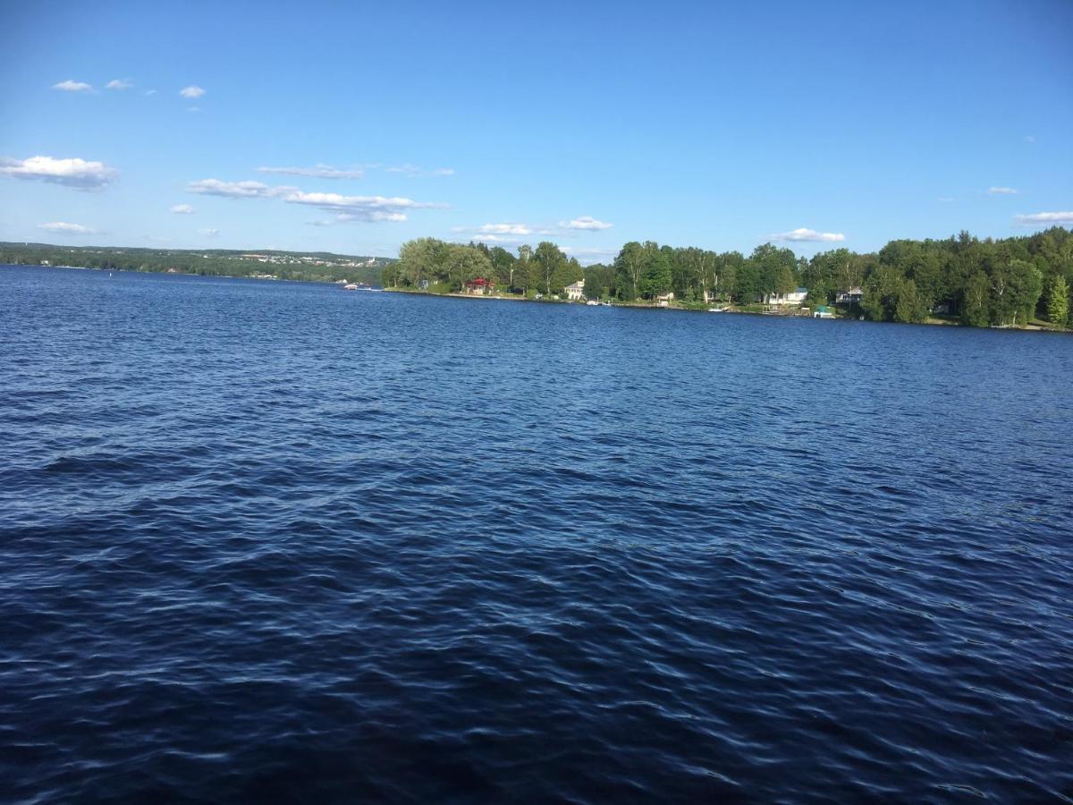 La Grange Sur Le Lac App A Et B Saint Romain Exteriér fotografie